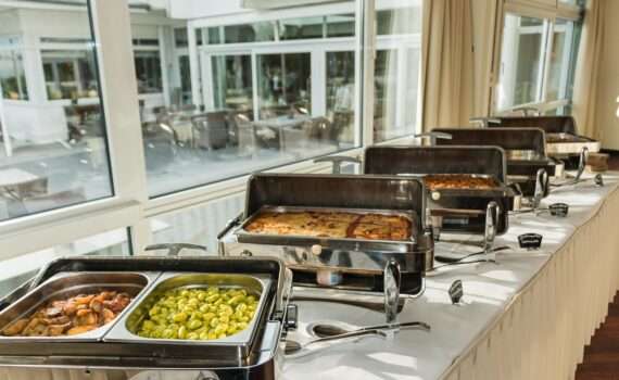 Бюджетные отели в Болгарии с питанием