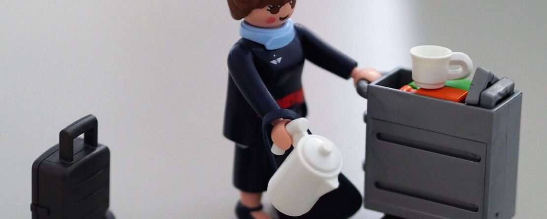 Увольнение стюардесс в Icelandair