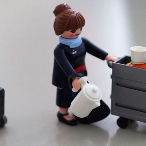 Увольнение стюардесс в Icelandair