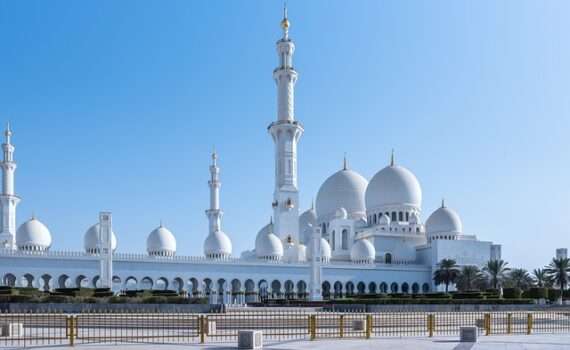 В ОАЭ без визы