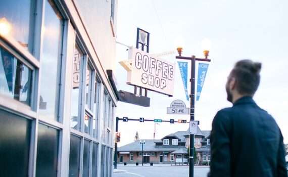 Запрет кофешопов в Амстердаме