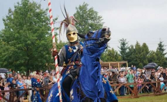 Рыцарский фестиваль НАШ ГРЮНВАЛЬД