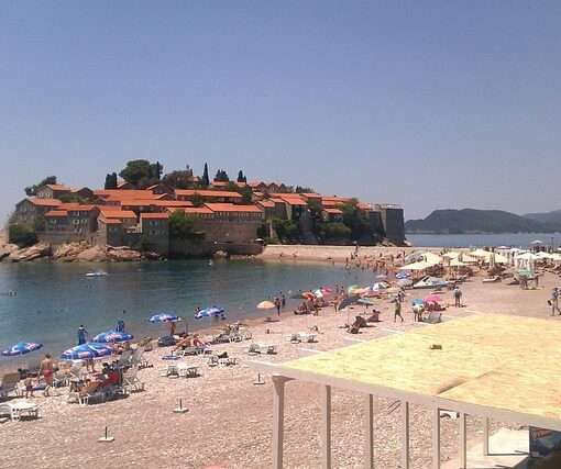 Возврат TAX FREE в Черногории