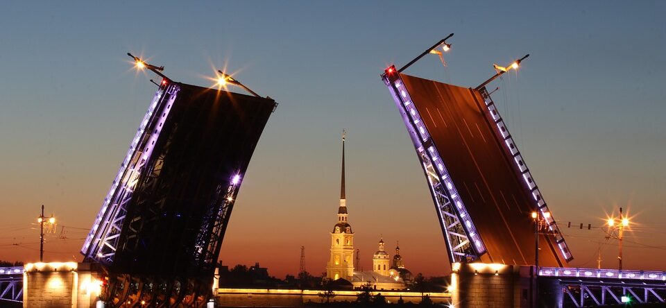 Майские праздники в Санкт-Петербурге