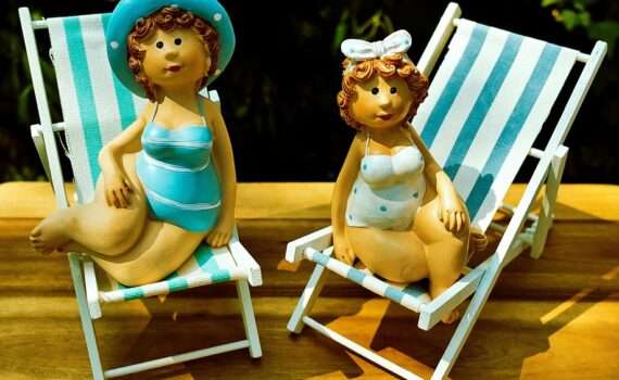 Штраф за появление в купальниках на улице в Абхазии