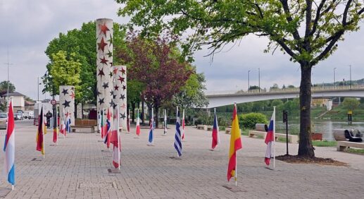 Больше всего виз белорусам