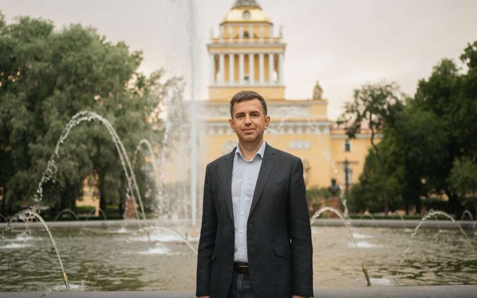 спрос на экскурсии в Санкт-Петербург