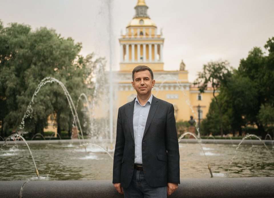 спрос на экскурсии в Санкт-Петербург