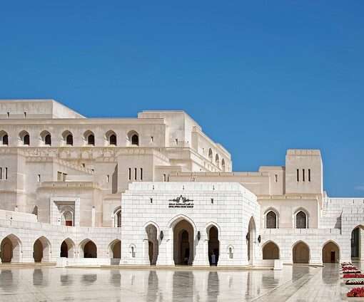 первый отель Rixos в Омане
